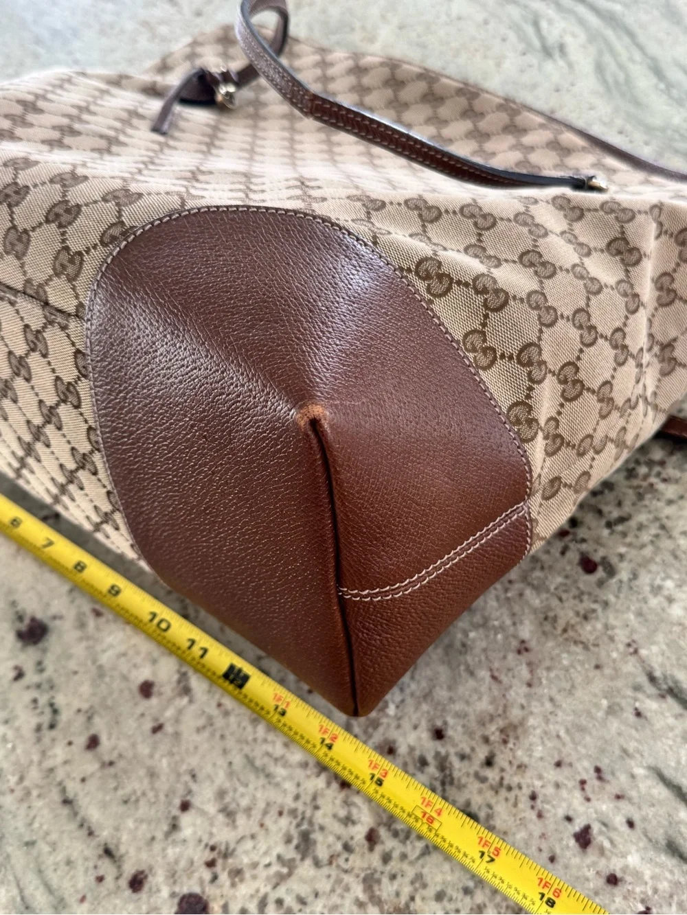 🔹 Gucci Beige GG Canvas Two Way Shoulder Bag Interlocking 100% Authentic